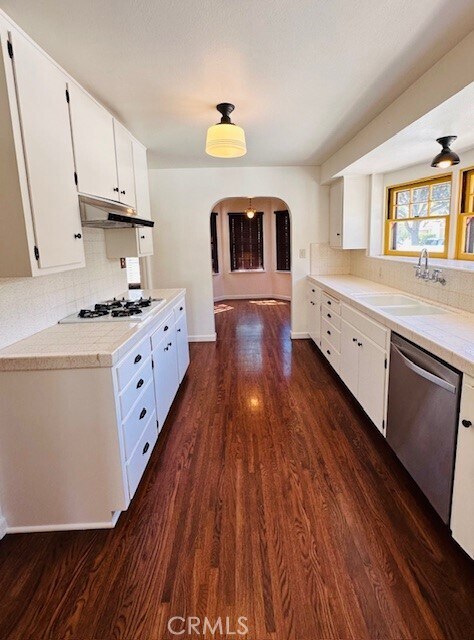 Building Photo - 322 S Ohio St