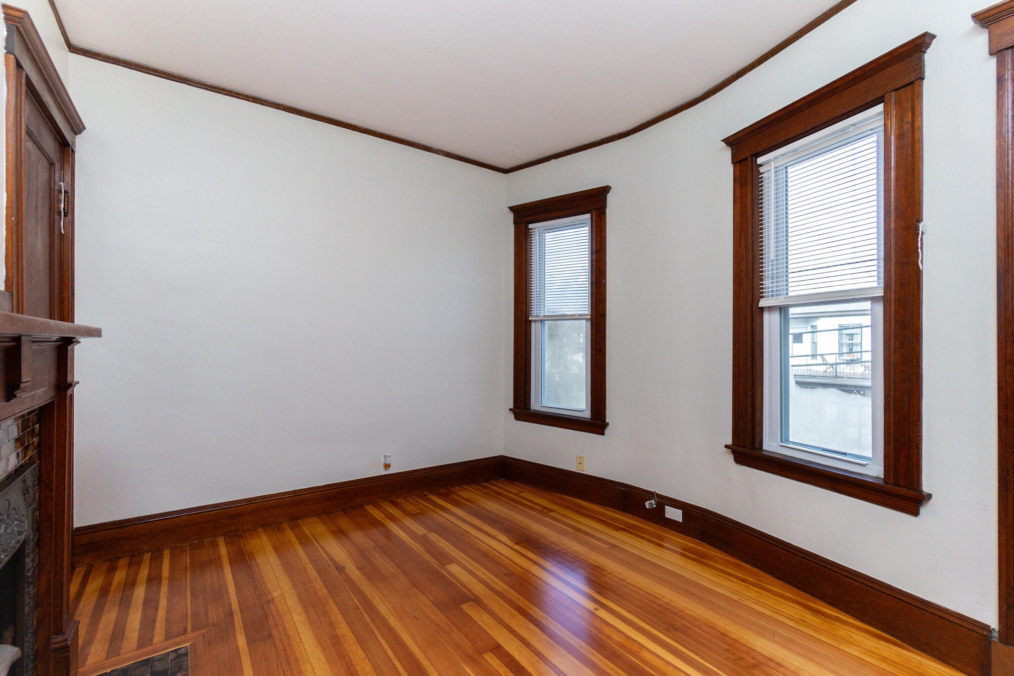 Building Photo - 20 Egerton Rd