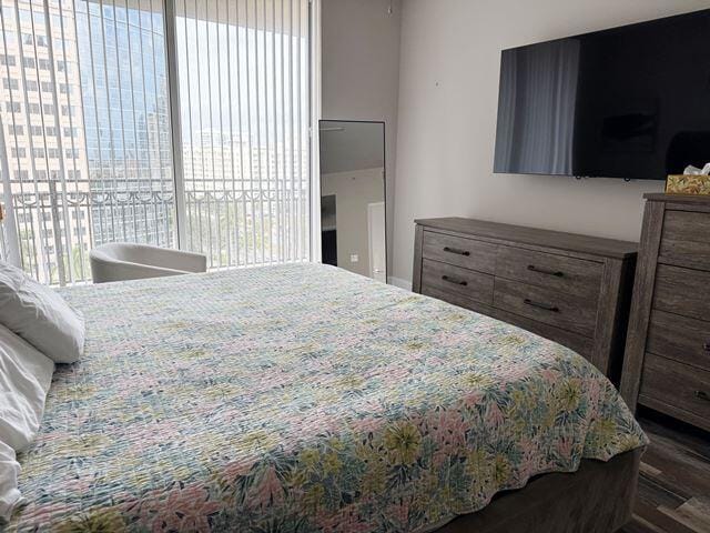 Building Photo - 550 Okeechobee Blvd