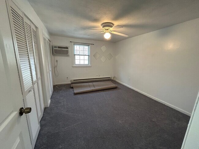 Building Photo - 89 Pleasant St