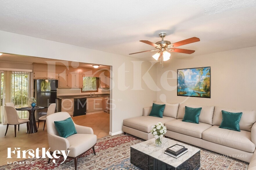 Building Photo - 2836 Bomar Rd