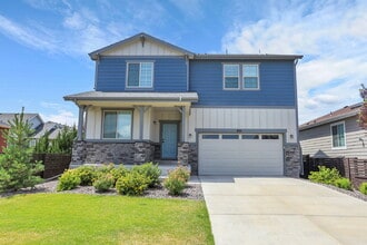Building Photo - $3,425.00, 4 Beds, 2.5 Baths, Single Famil...