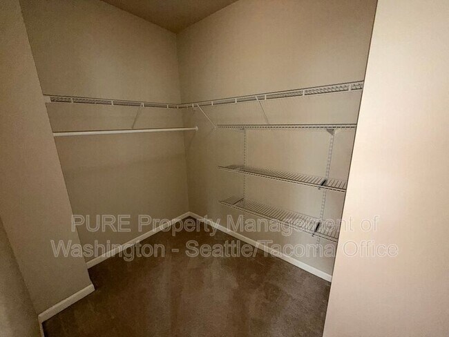 Building Photo - 1510 Cottonwood Ave