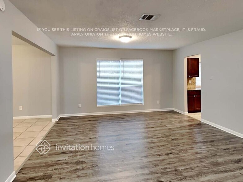 Building Photo - 11039 Rippling Meadows Dr