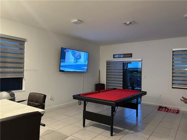 Building Photo - 25158 SW 107th Ave