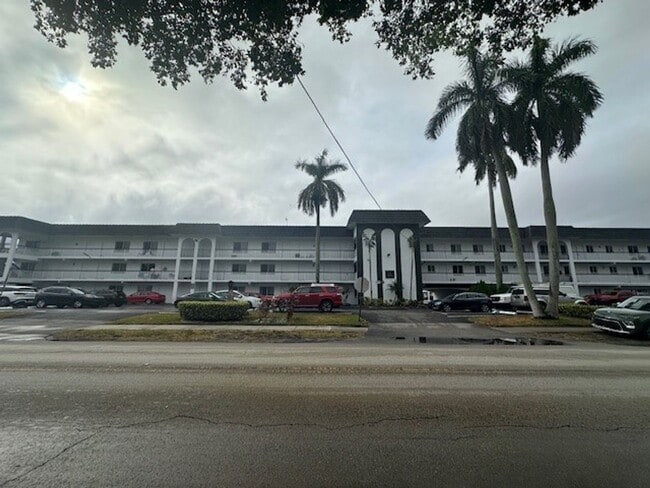 Interior Photo - Dixie Realty LLC