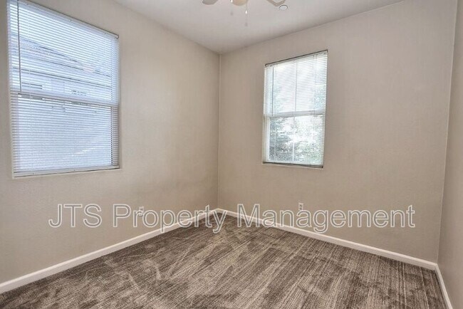 Building Photo - 506 Navigator Dr