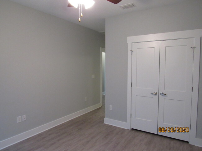 Building Photo - 69 S Sand Palm Rd