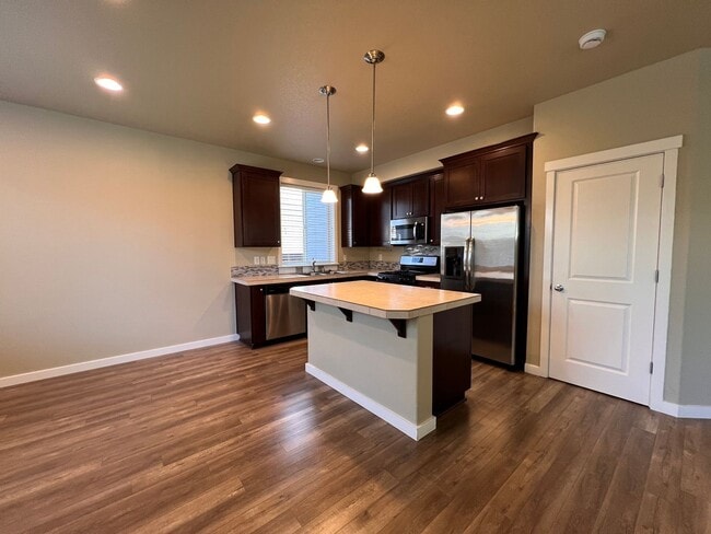 Building Photo - 503 N 41st Pl