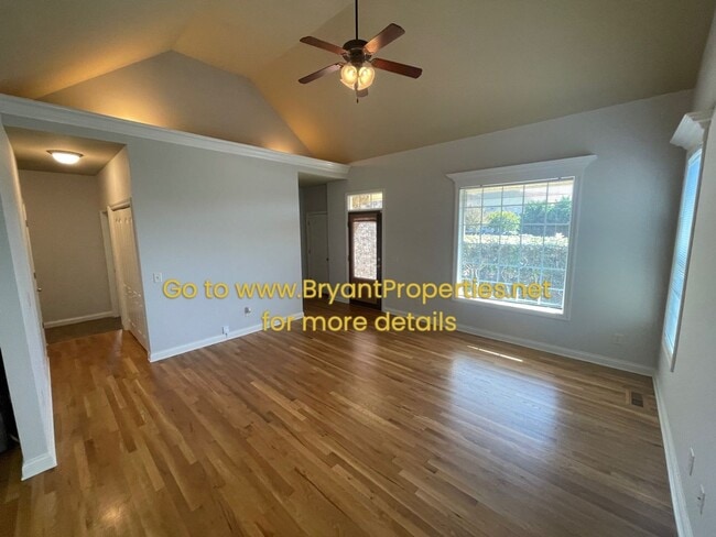 Building Photo - Gallatin - 3 Bedrooms 2 Baths