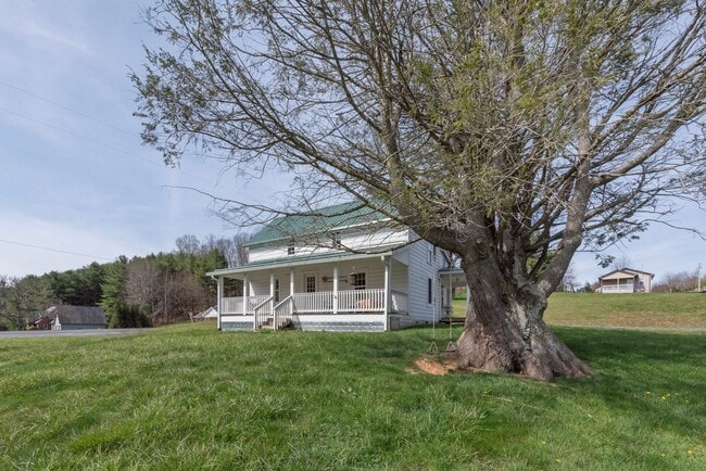 Building Photo - 143 Bertie Ln