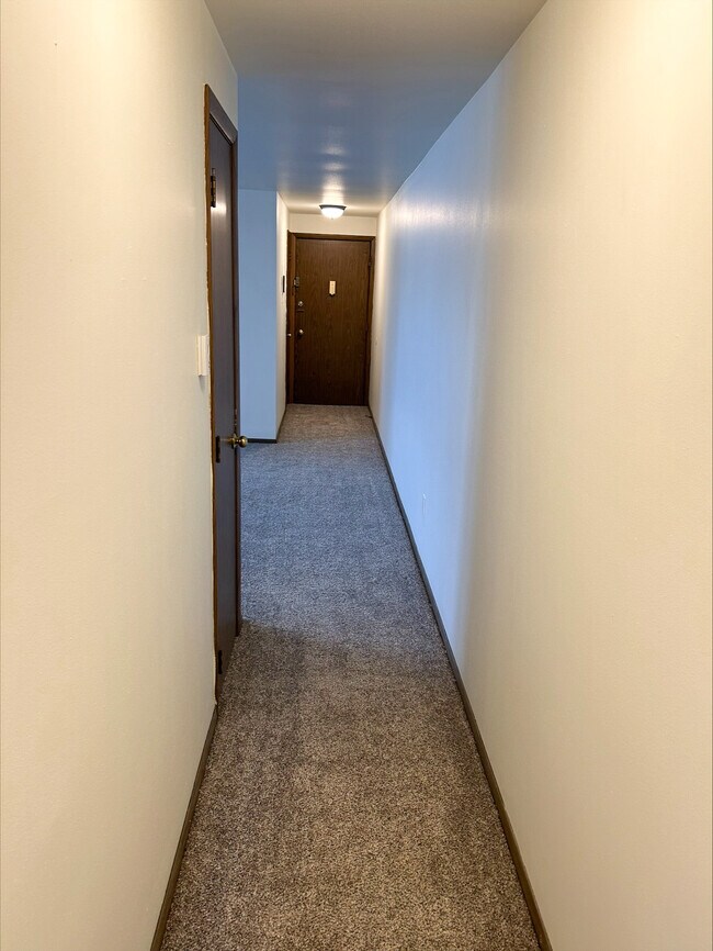 Building Photo - Lavender Lane