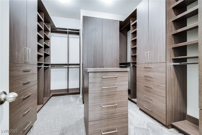 Building Photo - 780 Omaggio Pl