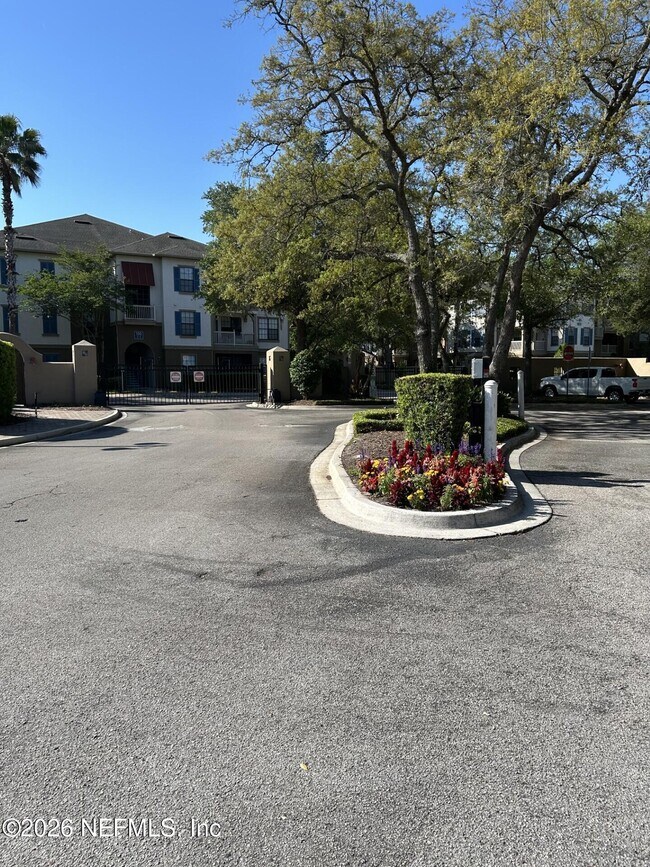 Building Photo - 12700 Bartram Park Blvd