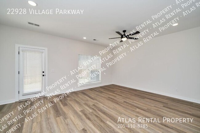Building Photo - 22928 Village Pkwy
