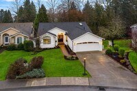 Building Photo - 5 Bedroom Craftsman - Home Great Schools -...