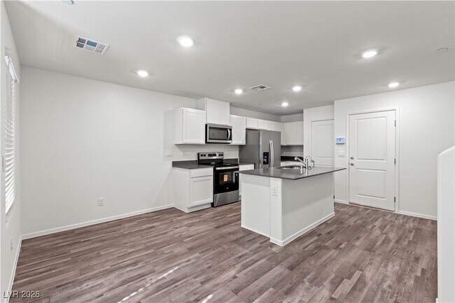 Building Photo - 4919 Olive Mesa Ave