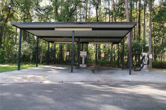 Building Photo - 13760 Orange Sunset Dr