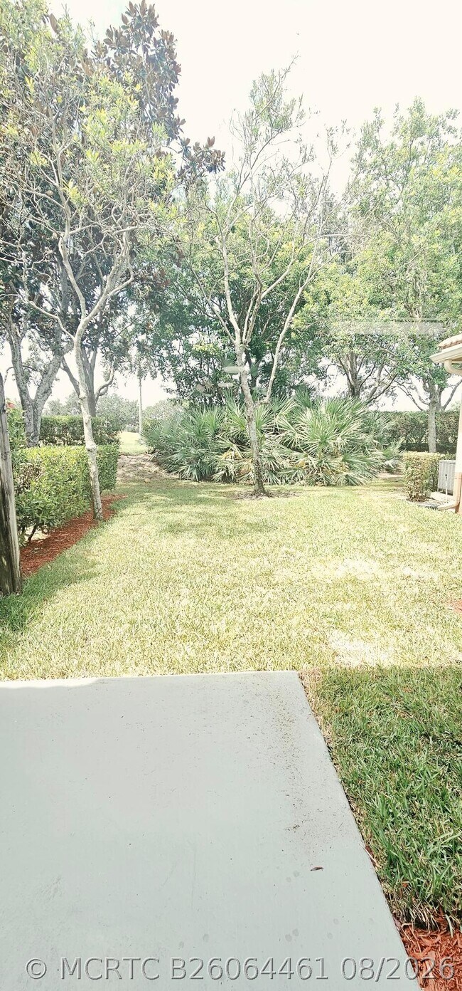 Building Photo - 6705 Old Farm Trail