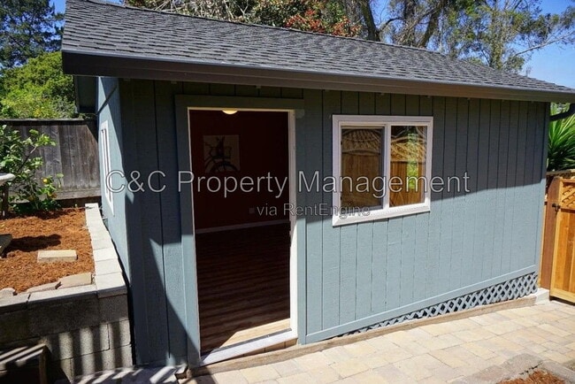 Building Photo - 25 Ralston Dr