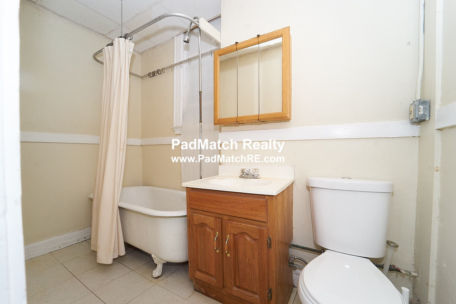 Building Photo - 218 South St