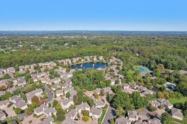 Building Photo - 211 Piper's Landing Ct