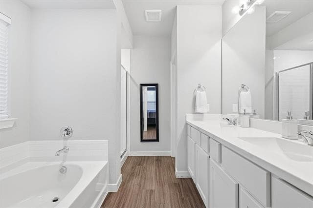 Building Photo - 5582 Yarborough Dr