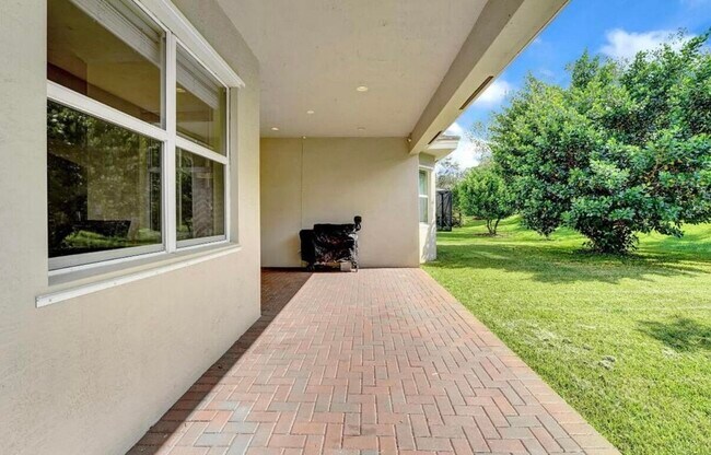 Building Photo - 2818 Bellarosa Circle