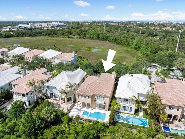Building Photo - 112 Tulip Tree Ct