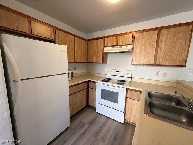 Building Photo - 2980 Juniper Hills Blvd