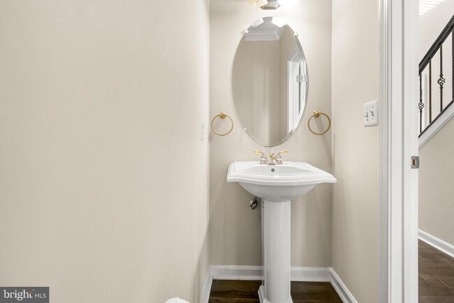 Building Photo - 8920 Flour Ct