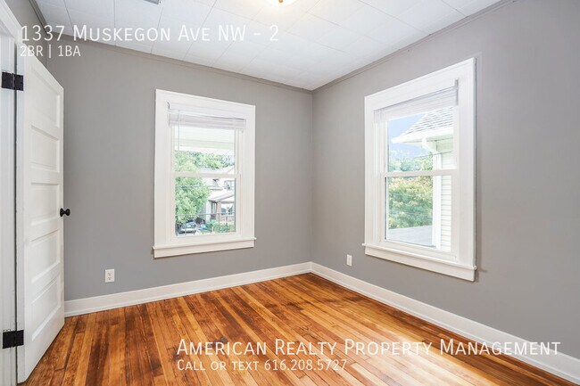 Building Photo - 1337 Muskegon Ave NW