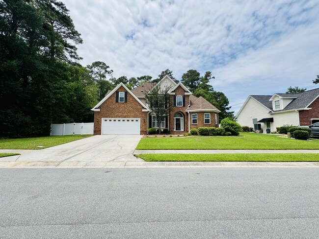 Building Photo - 3571 Brampton Dr