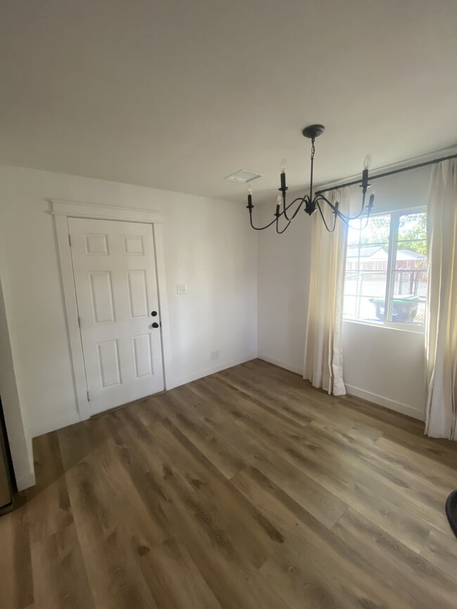 Dining Room - 24815 2nd Ave