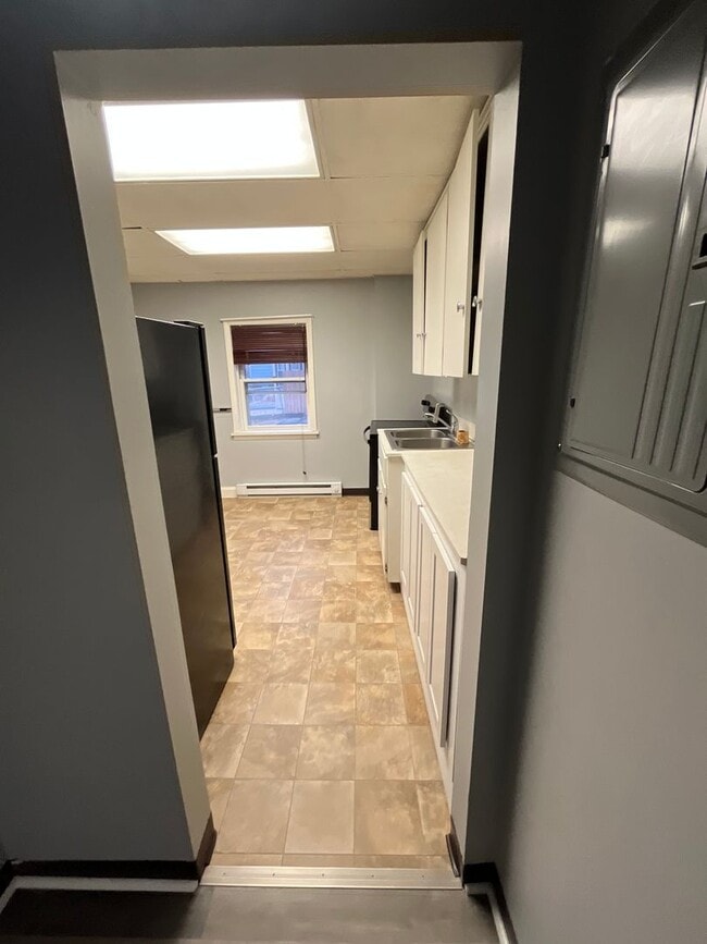 Building Photo - 34 N Baltimore Ave