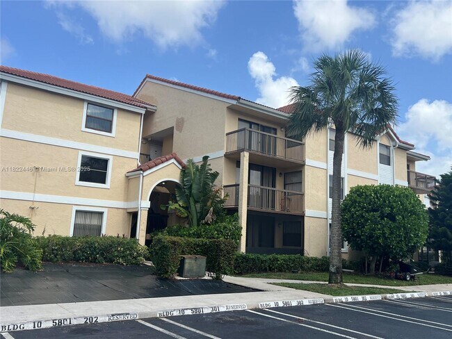 Building Photo - 5801 Riverside Dr
