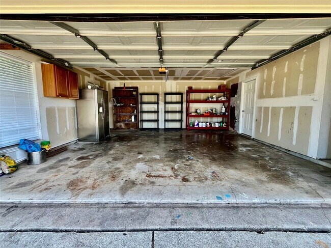 Building Photo - 274 Heather Ln