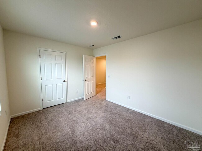 Building Photo - 6509 June Bug Dr