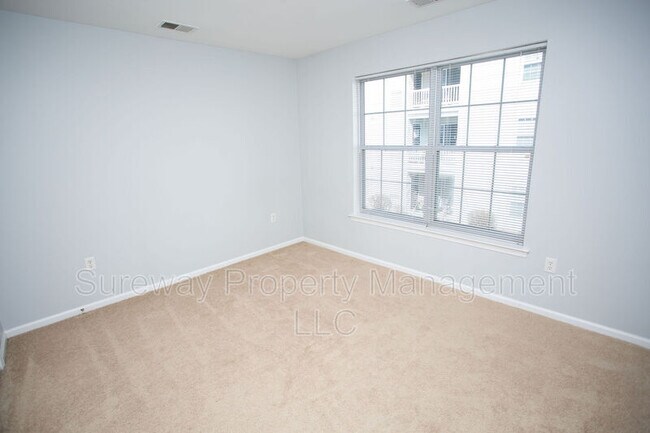 Building Photo - 87 Highbridge Ln