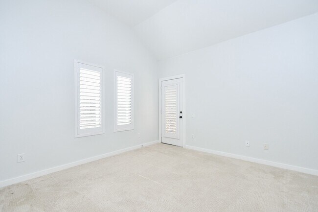 Building Photo - 11022 Little John Wy