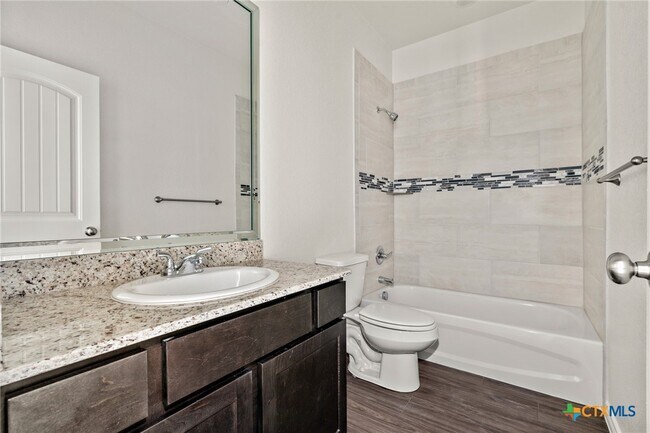 Building Photo - 5121 Rose Petal Ct