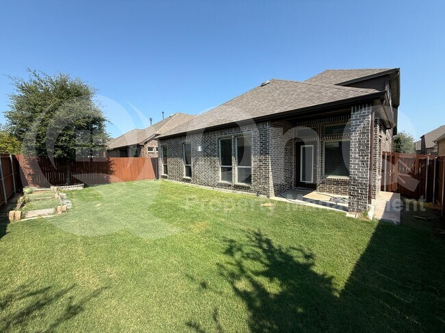 Building Photo - 11001 Brownwood Pl