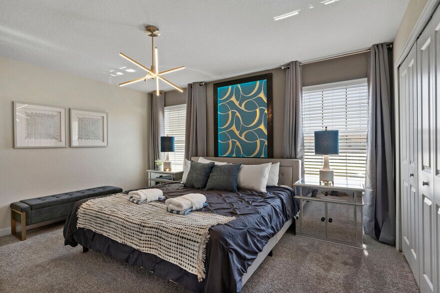 Building Photo - 8941 Stinger Dr