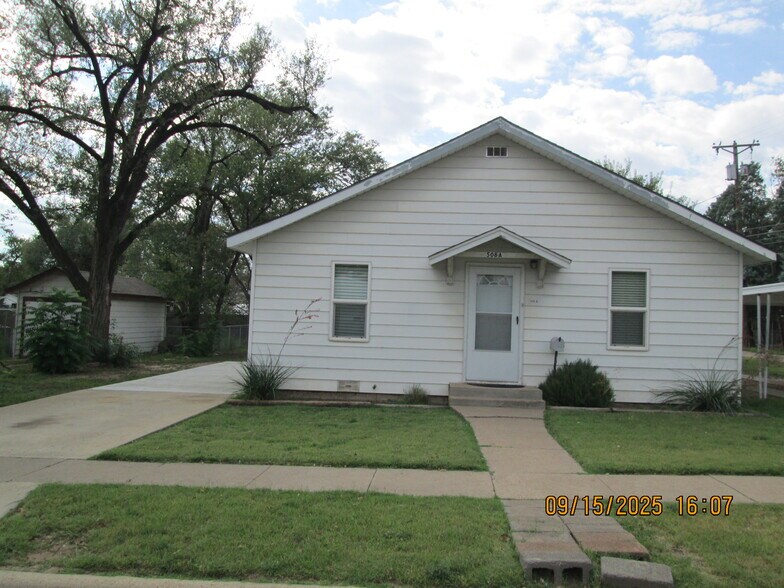 Primary Photo - 508 College St