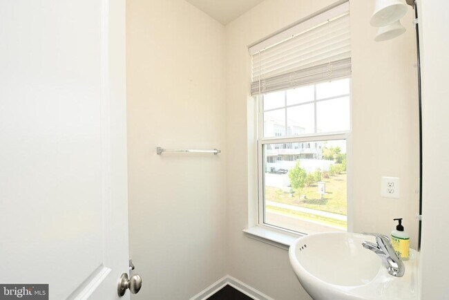 Building Photo - 19294 Forked Creek Terrace