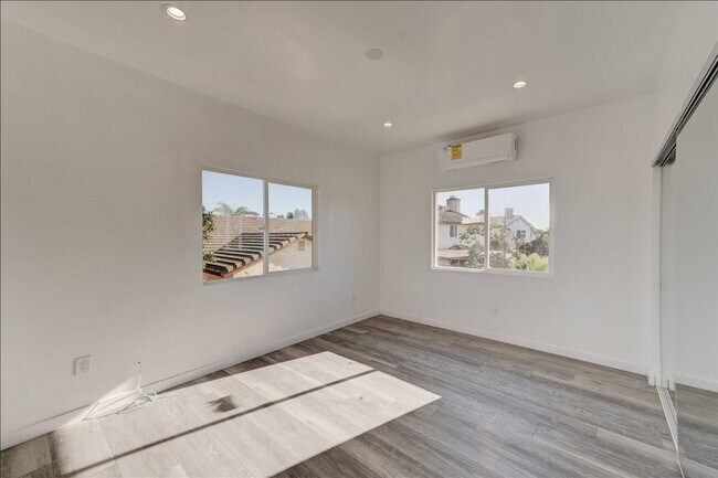 Building Photo - 7248 Canyon Hill Way