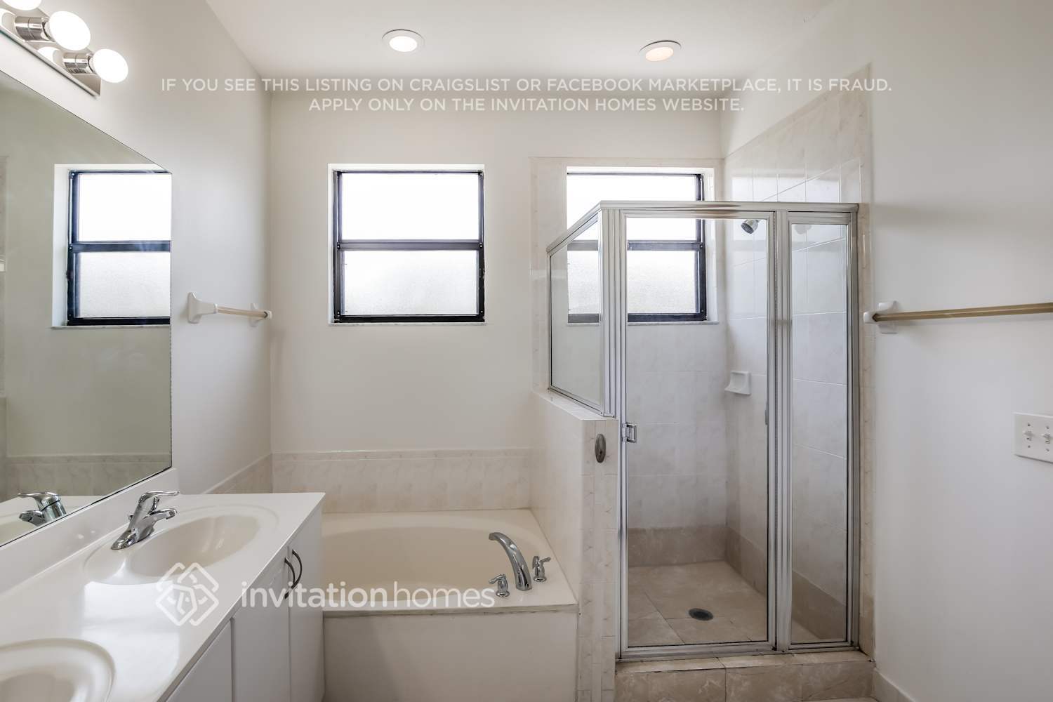 Building Photo - 8920 SW 228th Ln