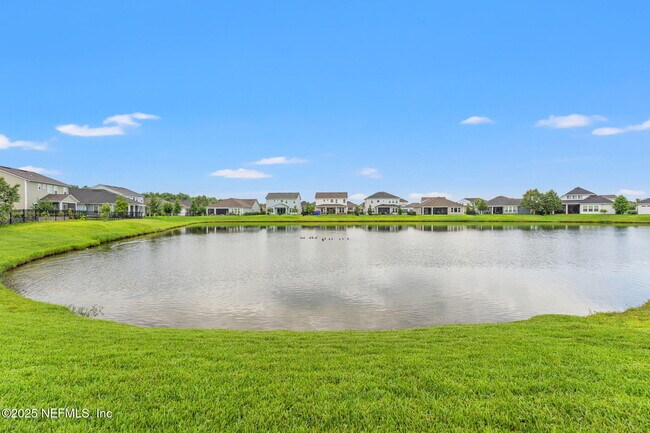 Building Photo - 324 Windley Dr