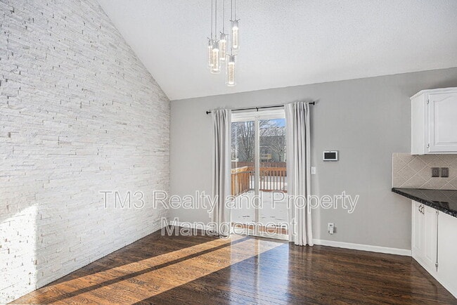 Building Photo - 16755 W 156th Terrace