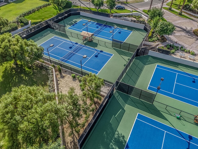 Building Photo - 48295 Casita Dr